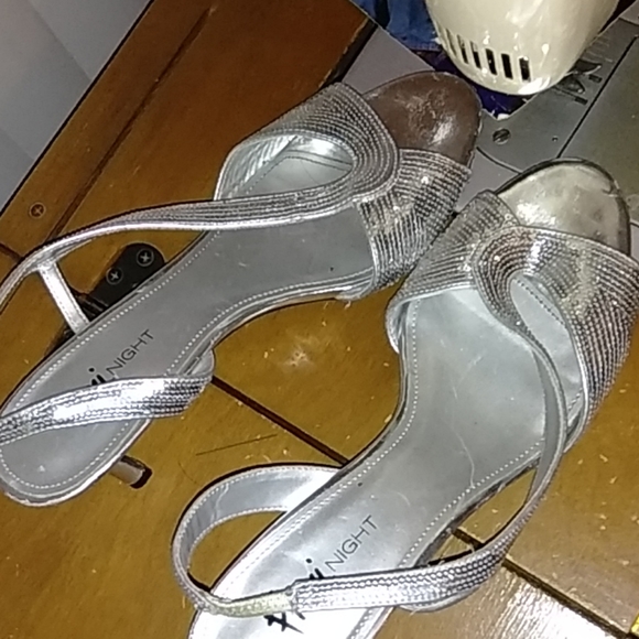 Shoes - Picture 2 of 2